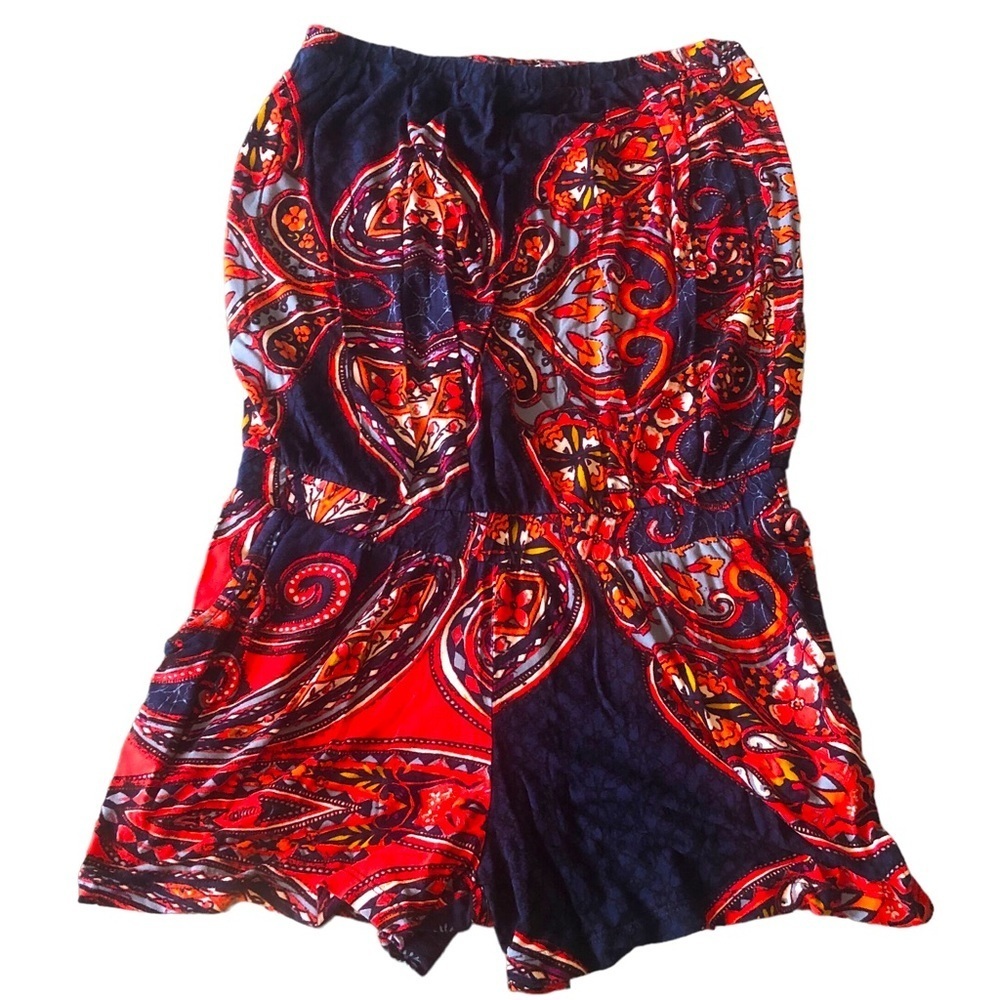 Lascana Navy/Red Paisley Printed Strapless Romper with Pockets- Size 6/8